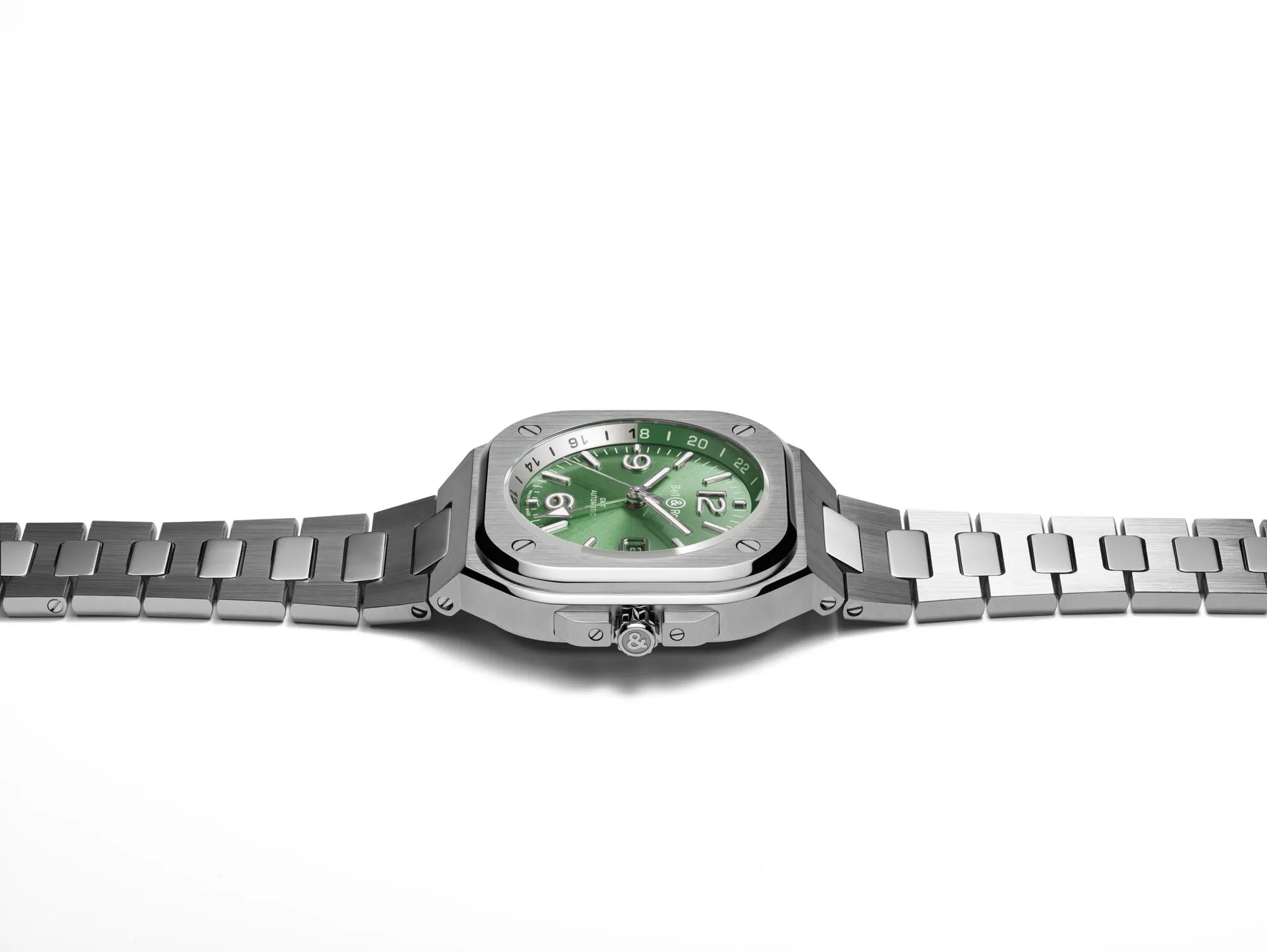 Bell & Ross BR-05 GMT Green Steel side profile on steel bracelet
