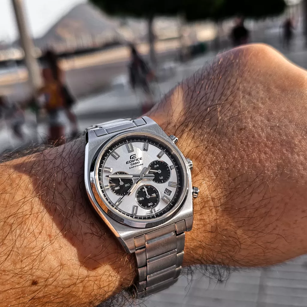 Casio Efb 730D 7AV Wrist Shot