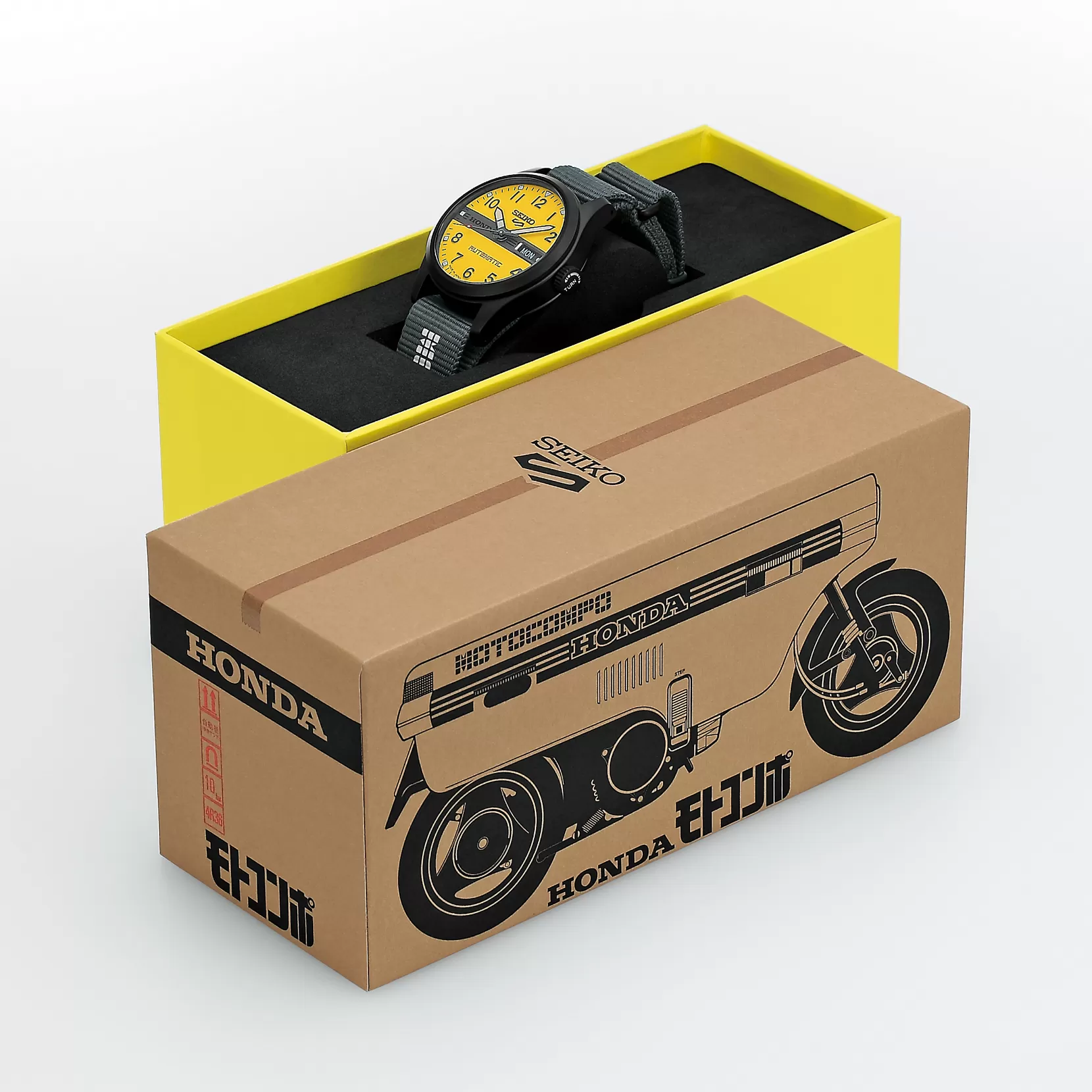Caja especial inspirada en el embalaje de transporte de la edición limitada Seiko Motocompo