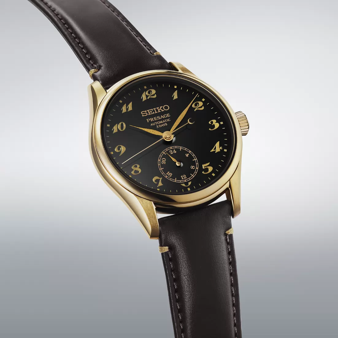 Angled view of the Seiko Presage HCC006J1 Urushi lacquer watch