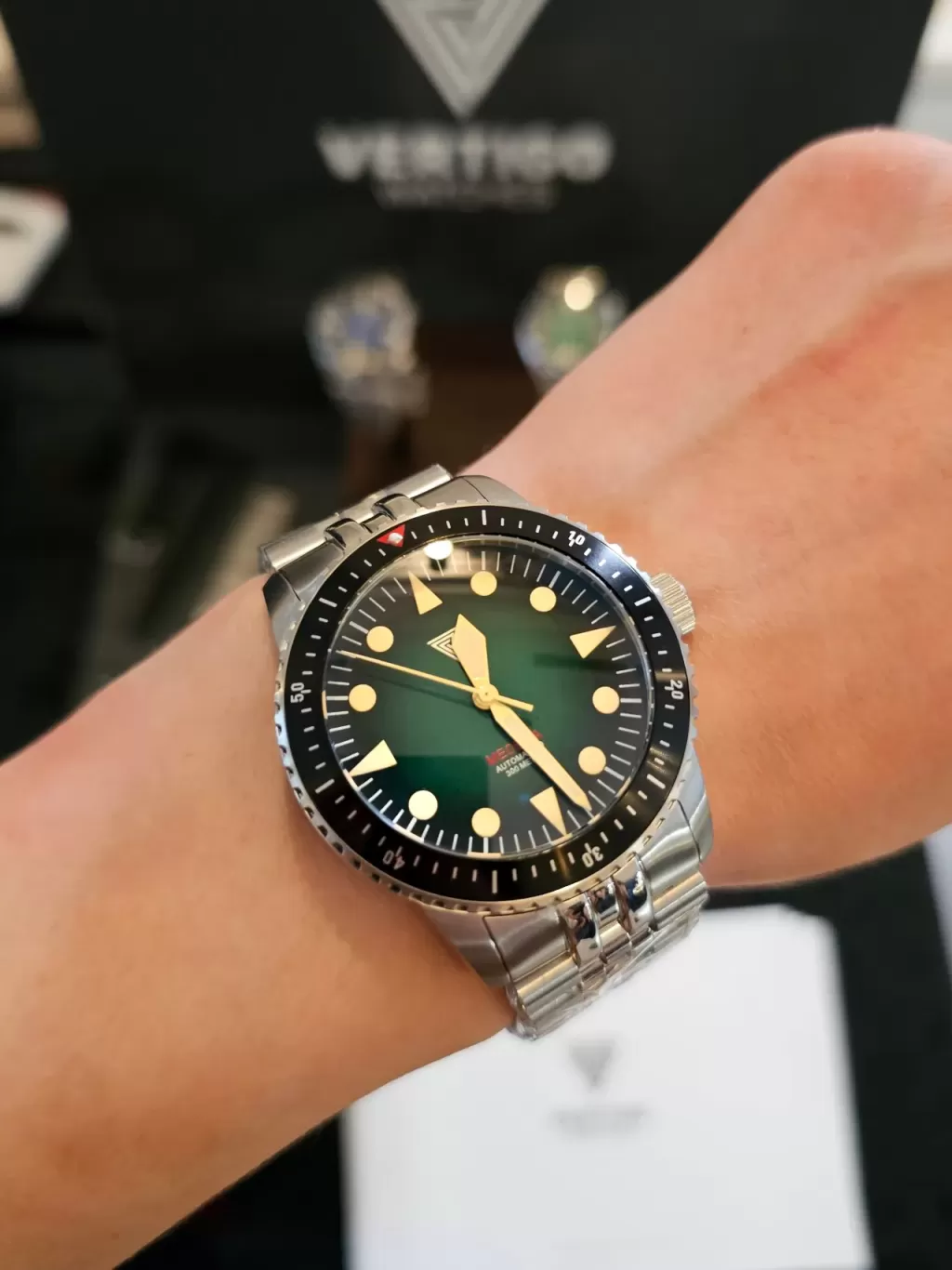 Discovering Vertigo Watches Vertigo Medusa Green